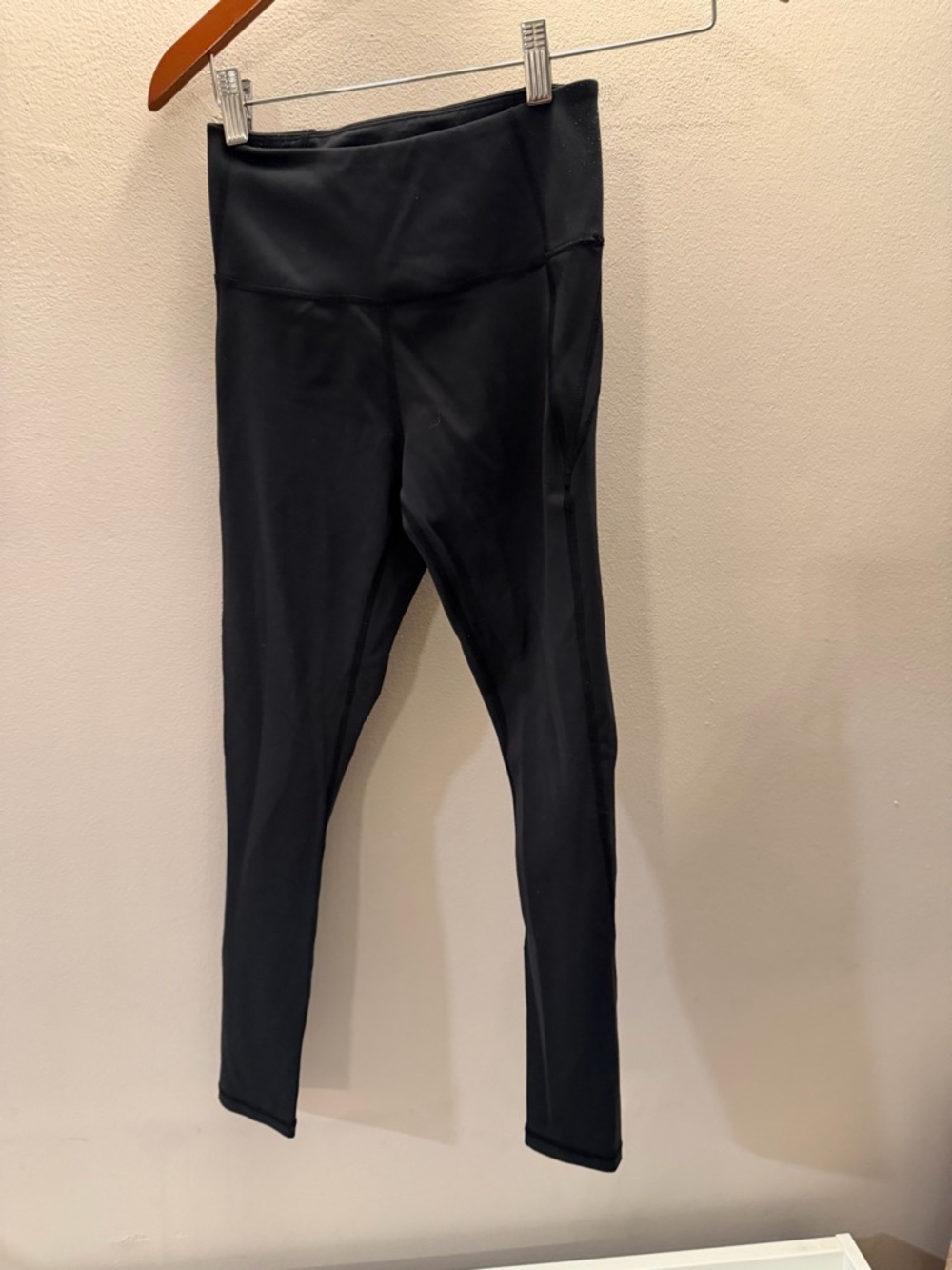 IVL Collective Women Black High Waisted Active Leggings Back Zip Pocket Size 4